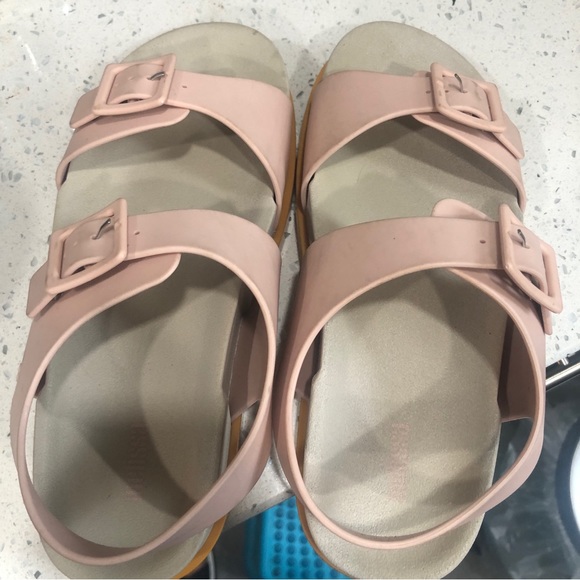 Melissa Jelly size 37 wide EUC. - Picture 2 of 10